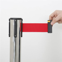 Poteau à sangle étirable chromé