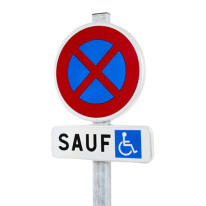 Kit de Stationnement Handicapé - panneaux et poteau
