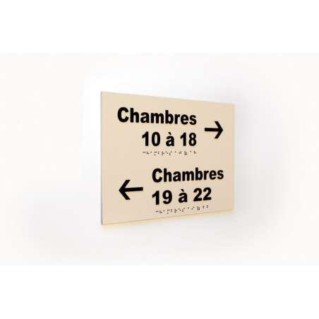 Panneau Directionnel d´Hôtel en Relief - 2 directi